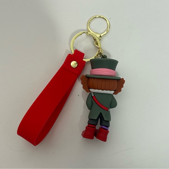 Alice In Wonderland Mad Hatter 3D Silicone Keychain NWT - Picture 9 of 14